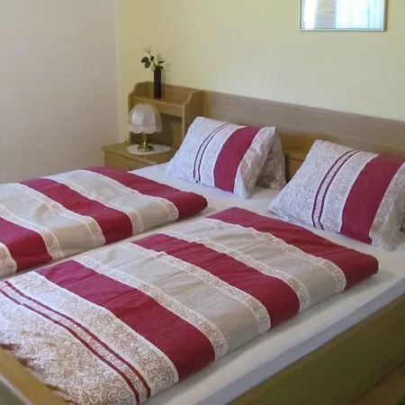 Lacknerhof * 奥贝朴菲斯